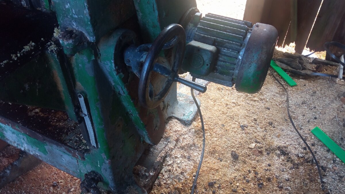 Litinová hoblovka-protahovačka - 10