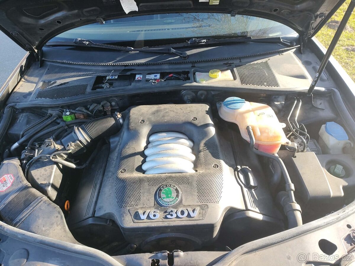 Škoda Superb 2.8 rok 2005 - 10