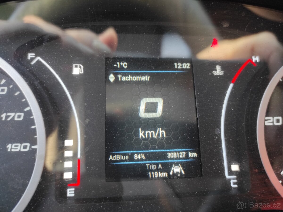 Autopřepravník Iveco Daily 50C18 - 10