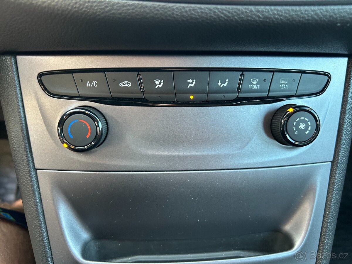 Opel Astra K kombi , 1.4 74kW Atmosféra, poctivý motor - 10