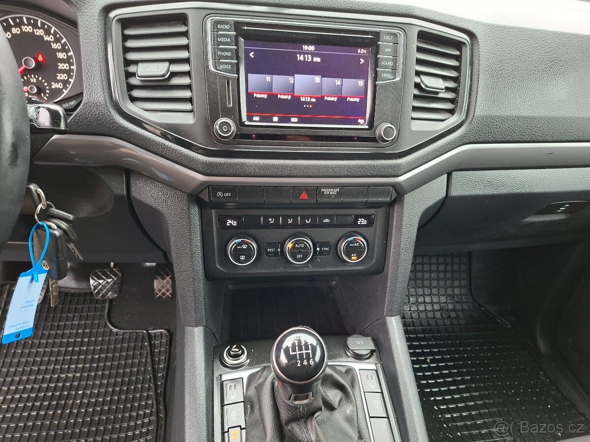 Volkswagen Amarok 3.0 V6 TDI 4MOTION - 10