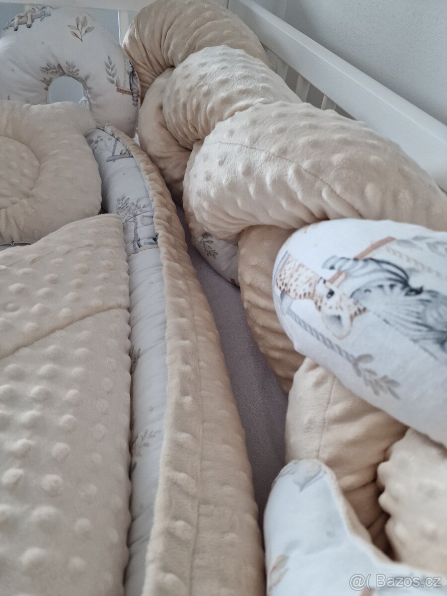 Hnízdečka se zavinovačkou a mantinelem - 10