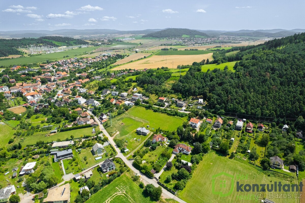 Prodej pozemky pro bydlení, 849 m² - Hradčany, ev.č. 00687 - 10