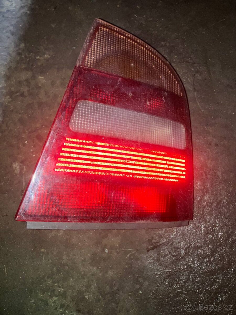 SKODA OCTAVIA II PREDLIFT/POLIFT LAMPY SOUBOR - 10