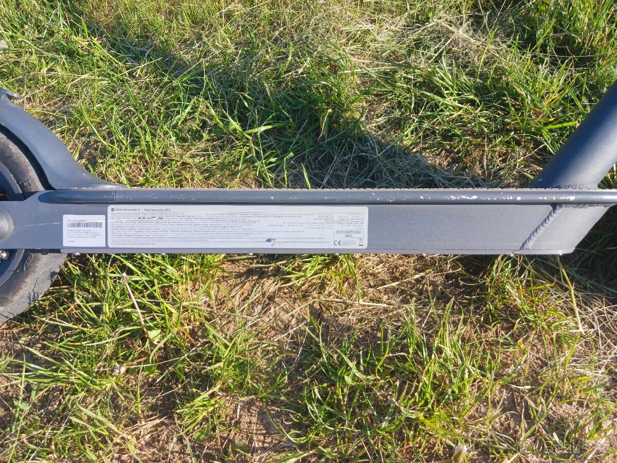 Xiaomi Mi scooter 3 - 10