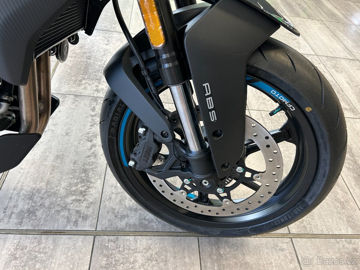 CF Moto NK 450 2026 - 10