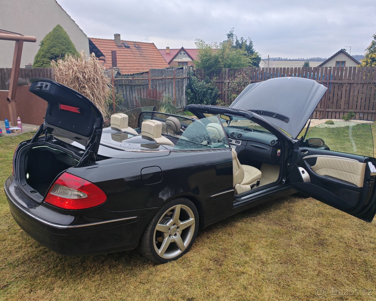 Kabrio Mercedes CLK 320 CDI - 10