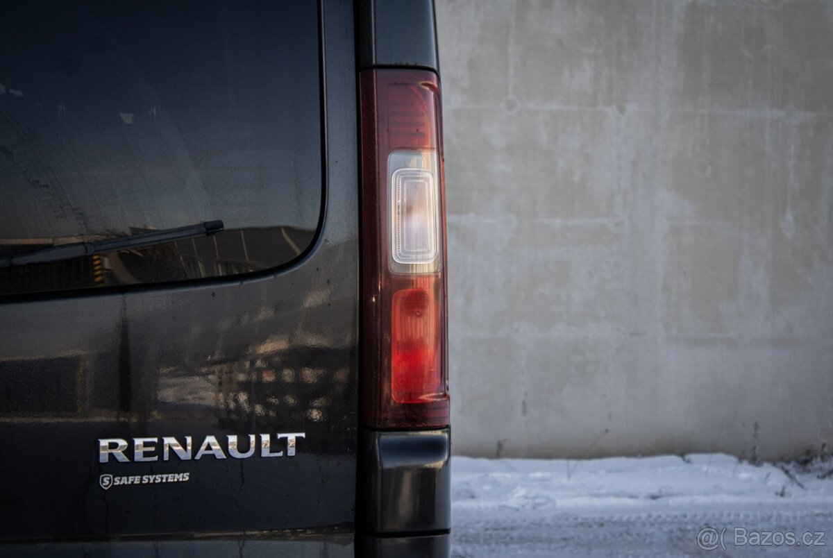 Renault Trafic SpaceClass L2H1 1.6 dCi, 8-Miestny - 10