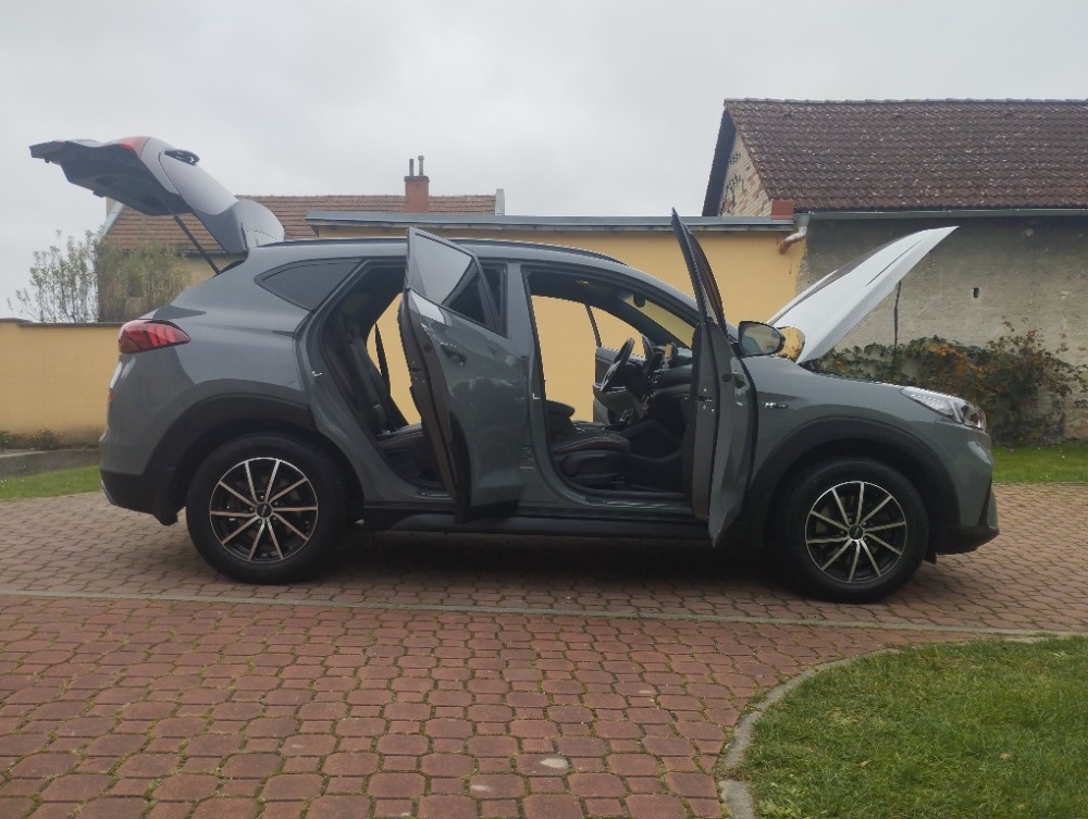 HYUNDAI TUCSON EDICE N-LINE ,2 X SADA KOL,CZ PŮVOD-AUTOMAT - 10