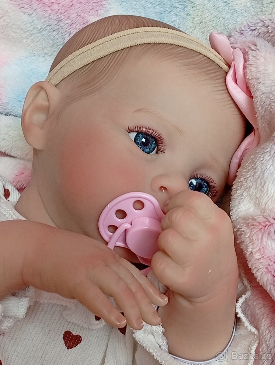 Realistická Reborn panenka holčička - 10