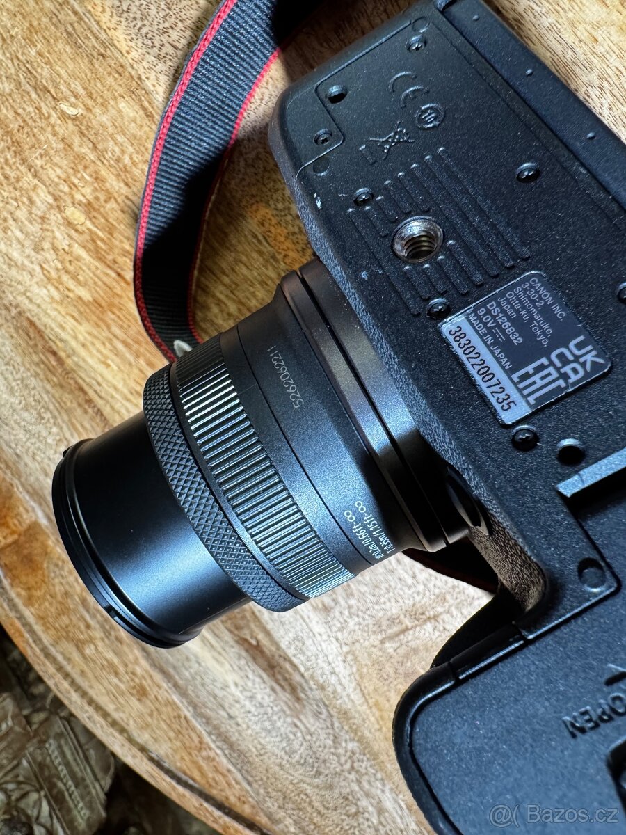 Canon EOS R6 s objektivom Canon 18-45mm - 10