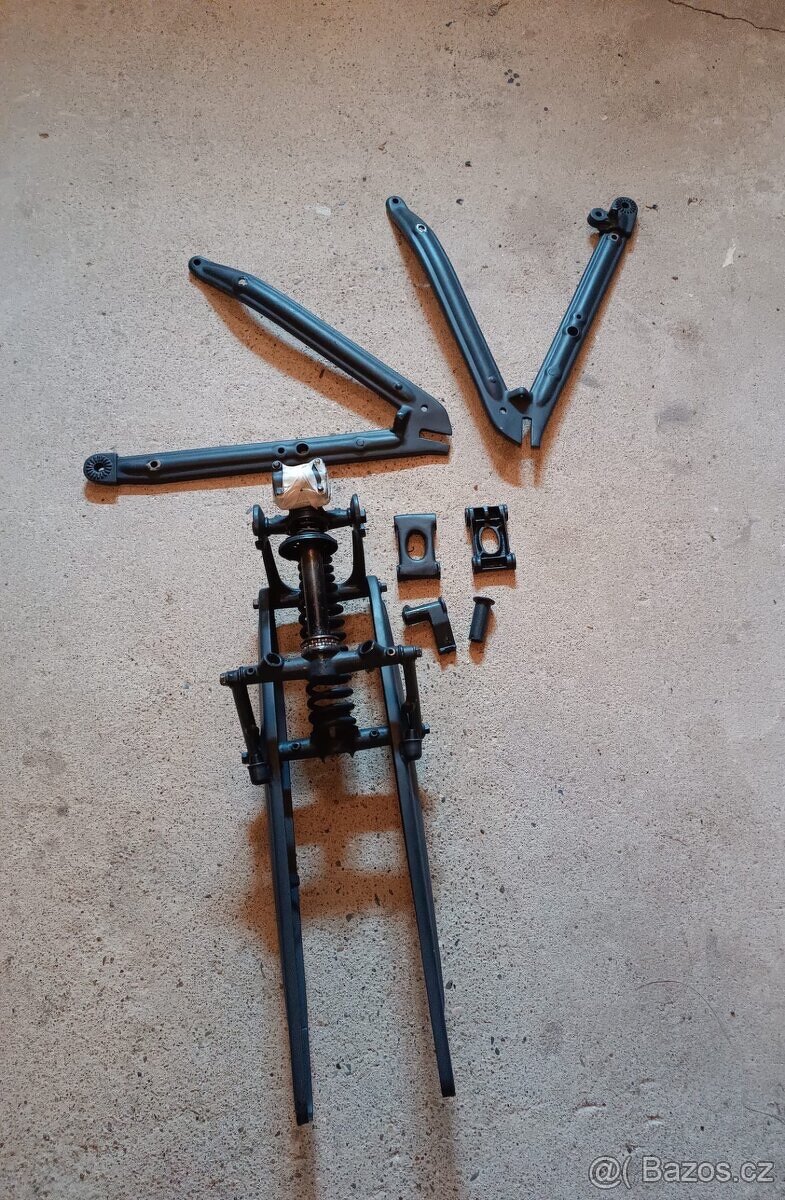 Ram přední vidlice nádrž kastlík IŽ350 IŽ49 DKW - 10