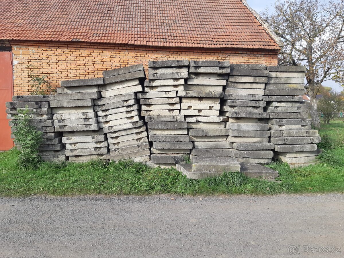 Máme zájem o silniční panely všech rozměrů po celé ČR - 10