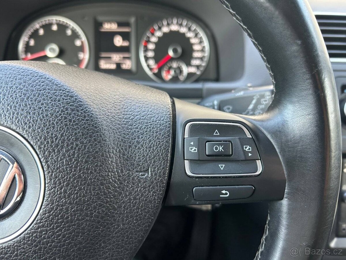 Volkswagen Touran, 1.2 TSI STYLE/7.MÍST/SER.KN. - 10