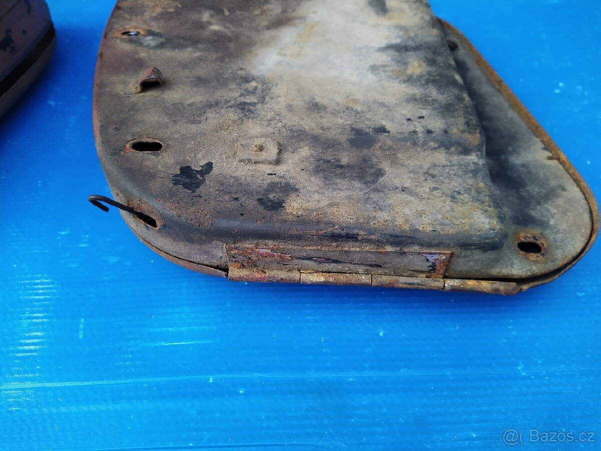 Jawa 250,350 kyvačka boční kastliky - 10