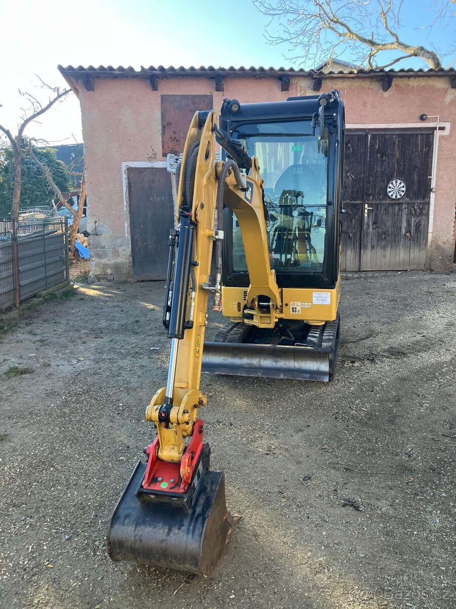 Prodám minibagr CAT 301.6 - 10