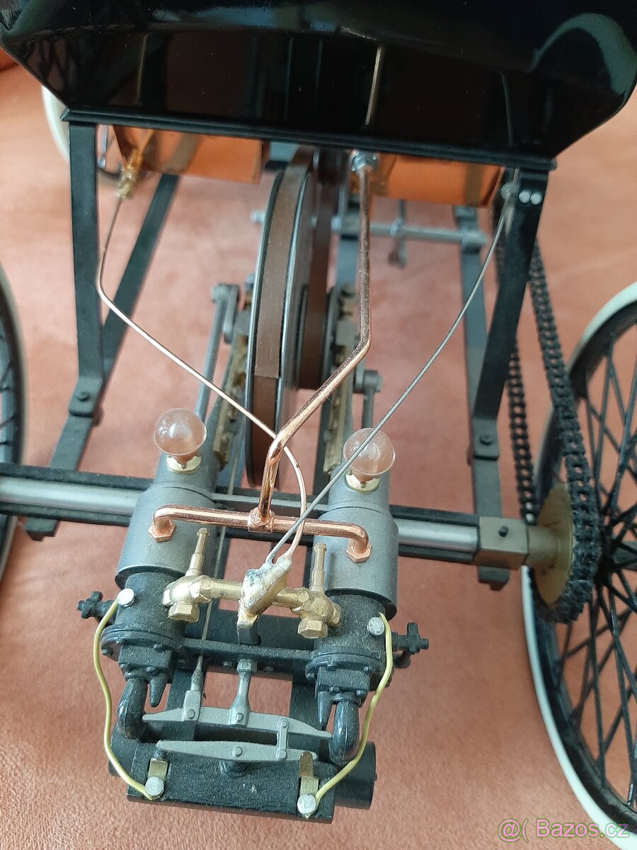 Staré autíčka Franklin Mint - 10