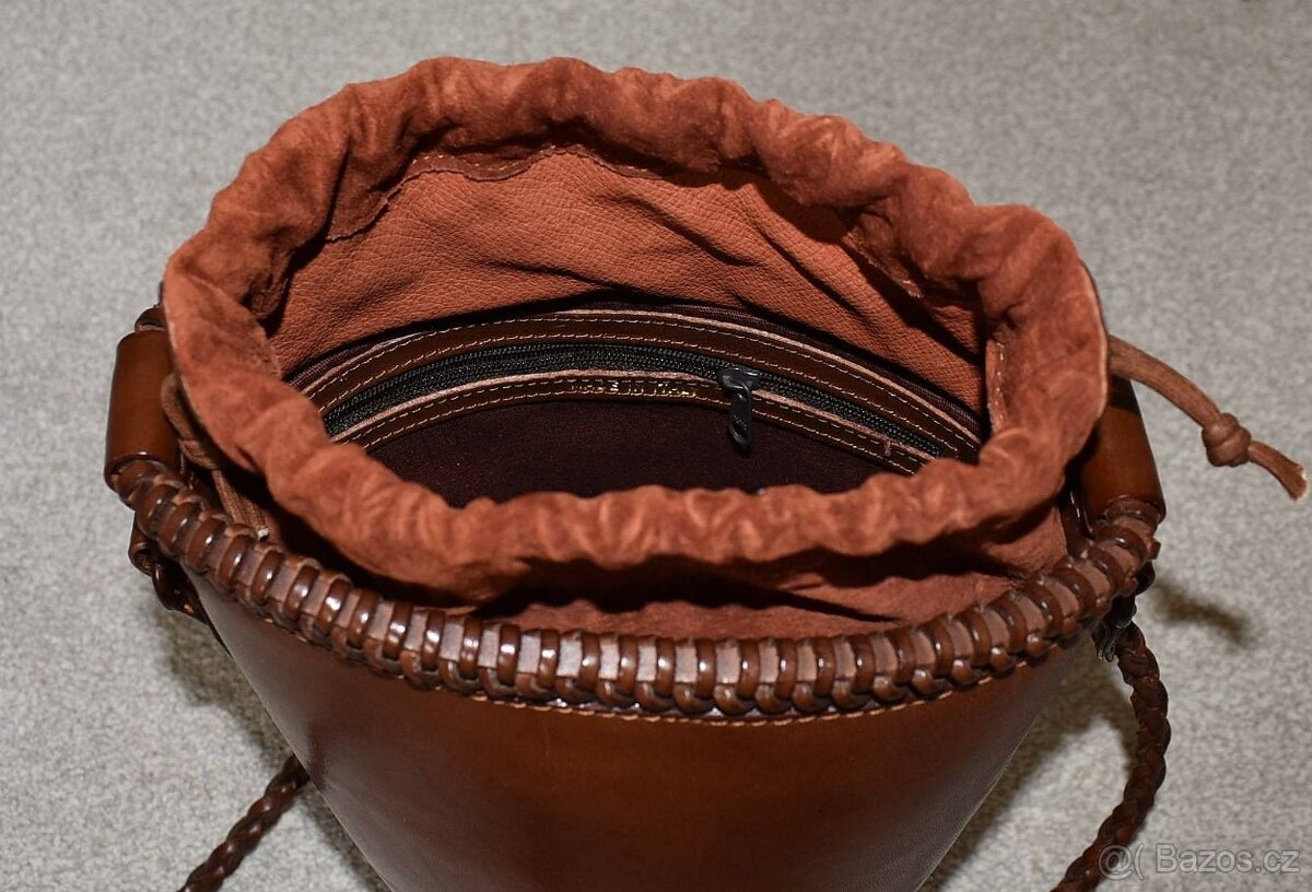 Luxusní kožená italská kabelka / bucket bag - NOVÁ - 10