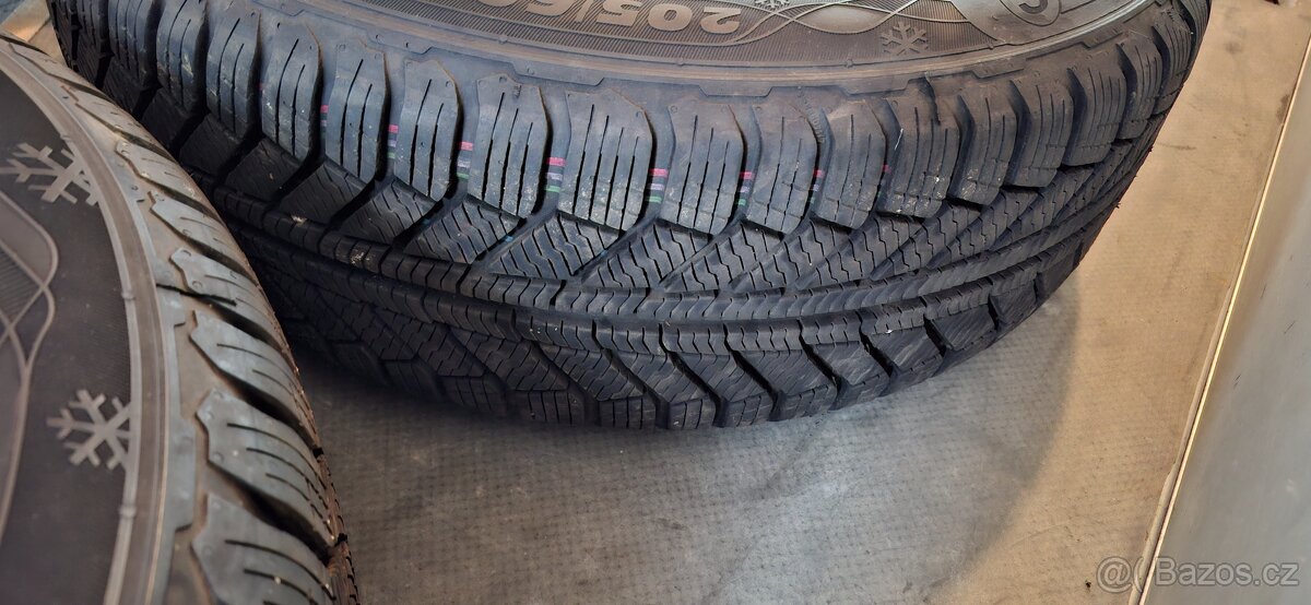 Zimní pneu 5x112 r16 - 10