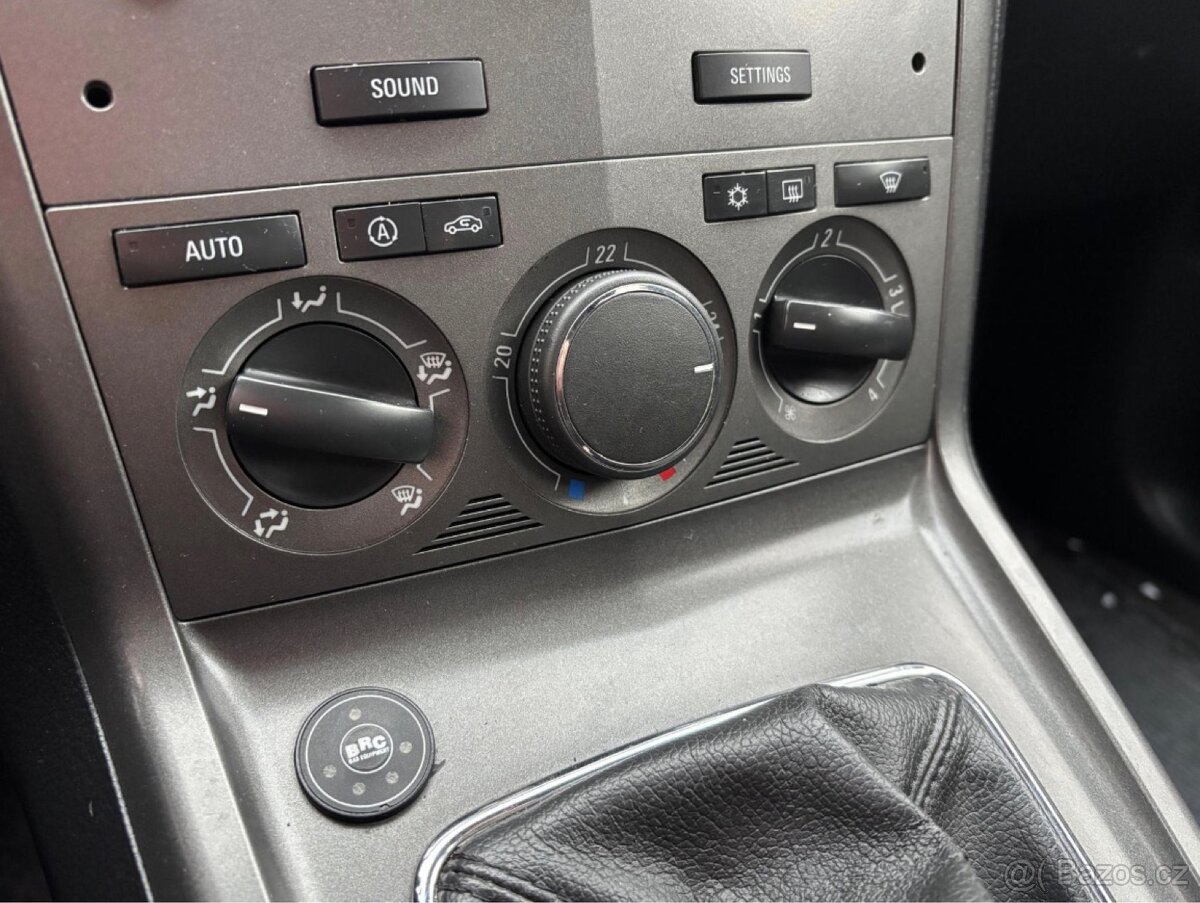 OPEL ANTARA 2.4 103 KW 4x4 - BENZÍN / LPG - 10