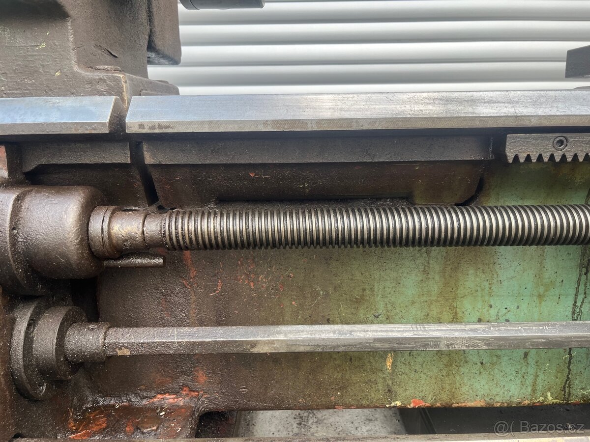 Soustruh SN 50B /1000 - 10