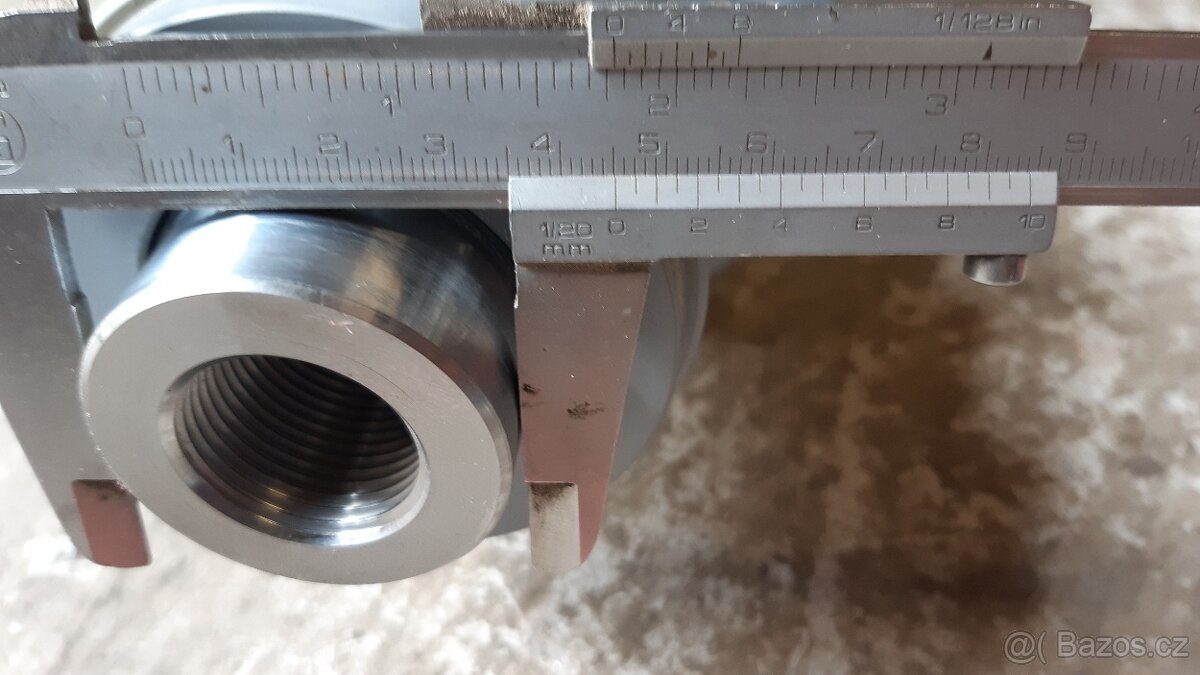 Dvojčinné hydraulické válce (pístnice) - 10