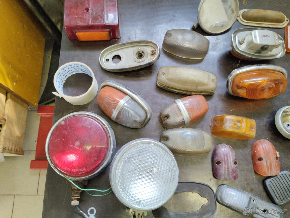 Světla , paraboly , odrazky , rámečky , mlhovky , couvačka - 10