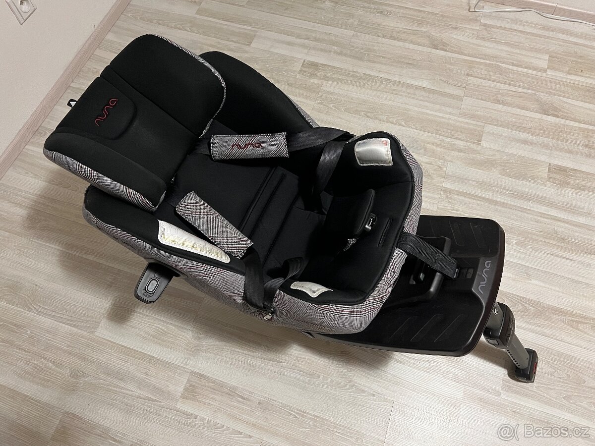 Autosedačka Nuna Prym - 10
