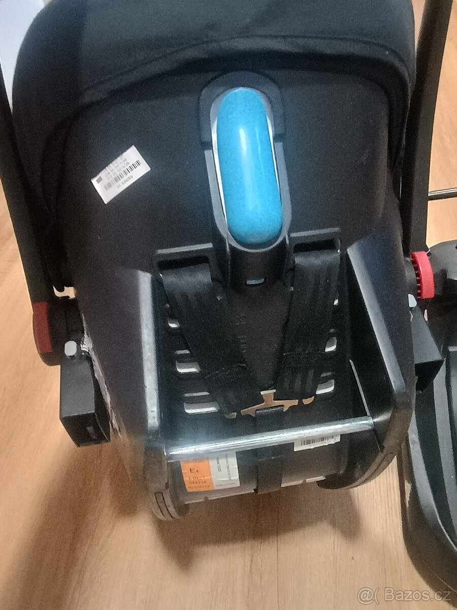 Dětská autosedačka - 10