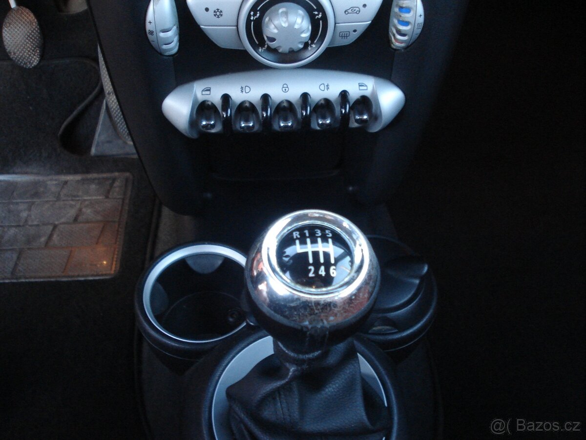Mini Cooper, 1.6 i -16 V KŮŽE - 10