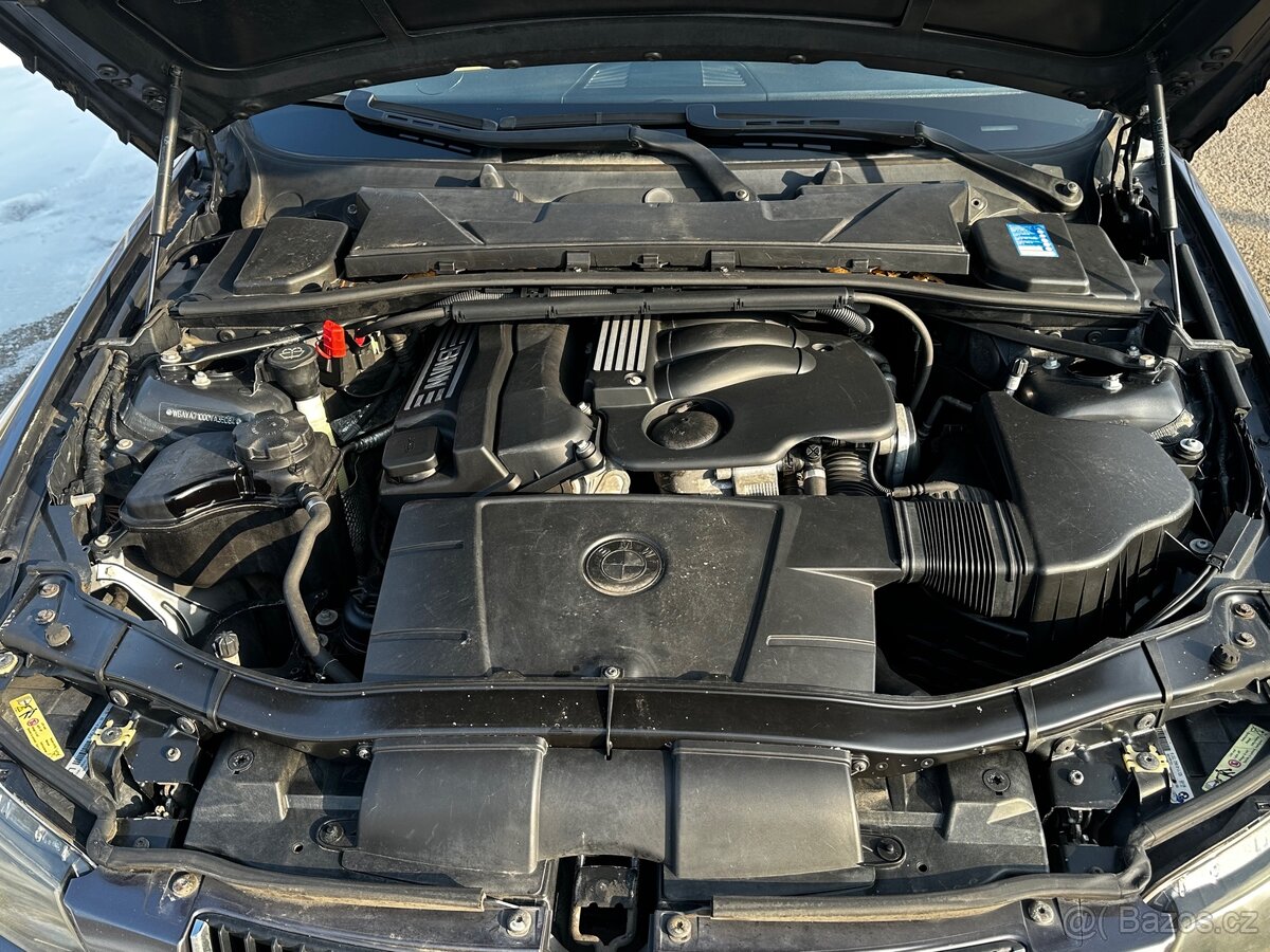 BMW 318i 95kw e90, r.2005, klima, STK - 10