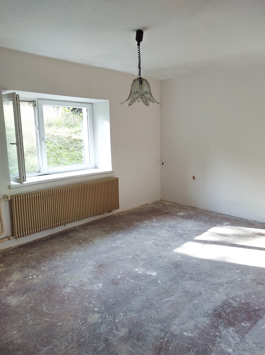 Prodej rodinného domu 3+1, pozemek1084 m², Týnec na - 10