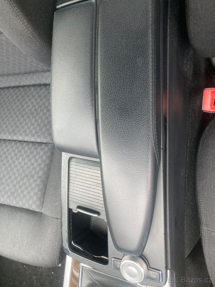 Mercedes E200 CDI - 10