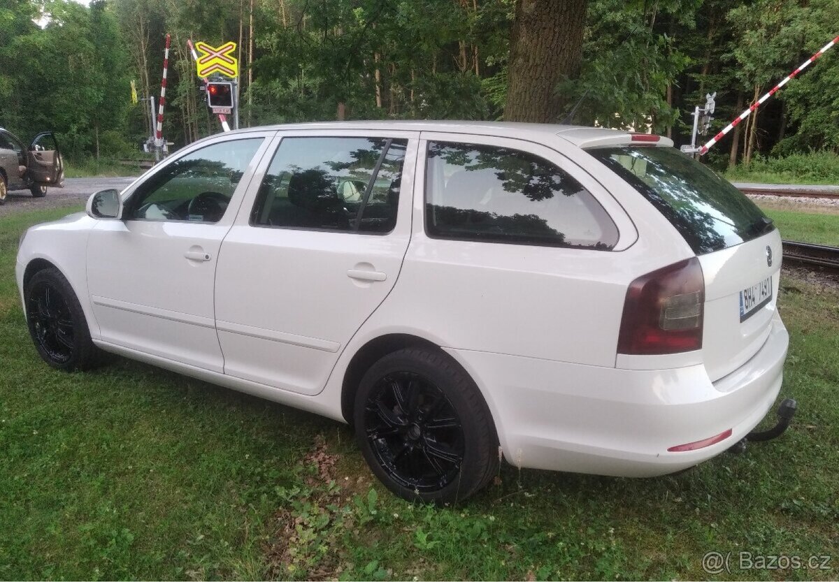 Škoda Octavia 1.6 TDI 77kw - 10
