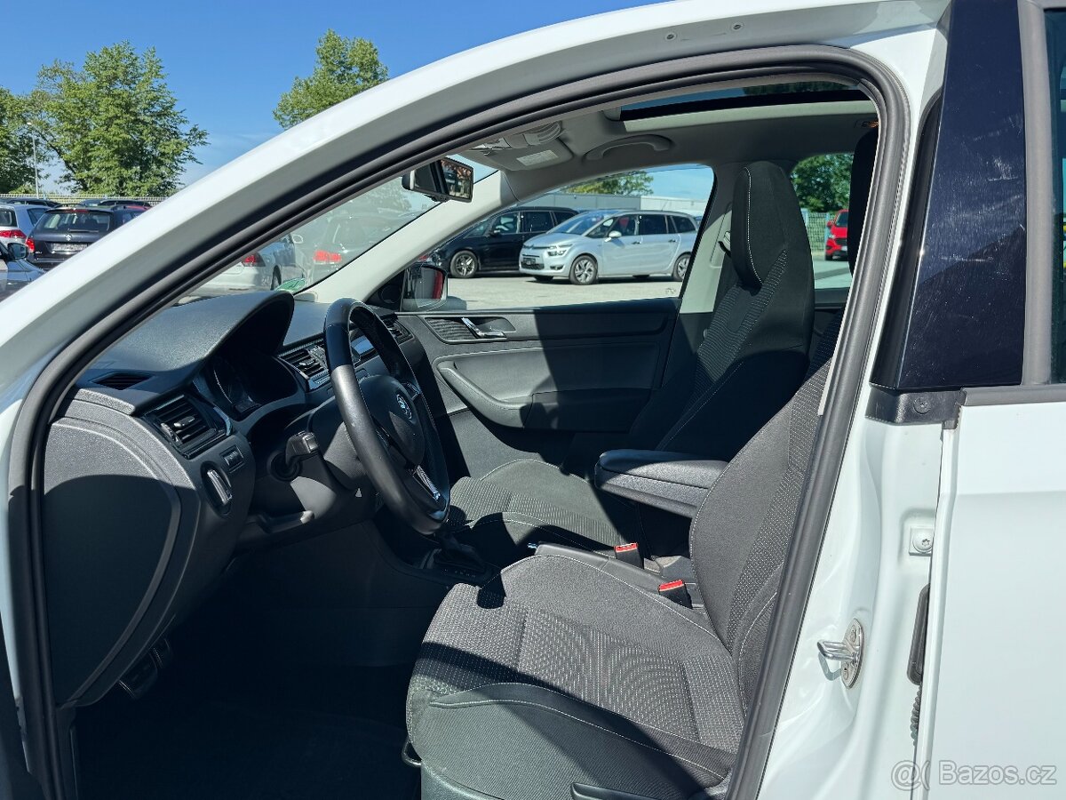 Škoda Rapid Spaceback StylePlus 1.4TSI DSG - 10