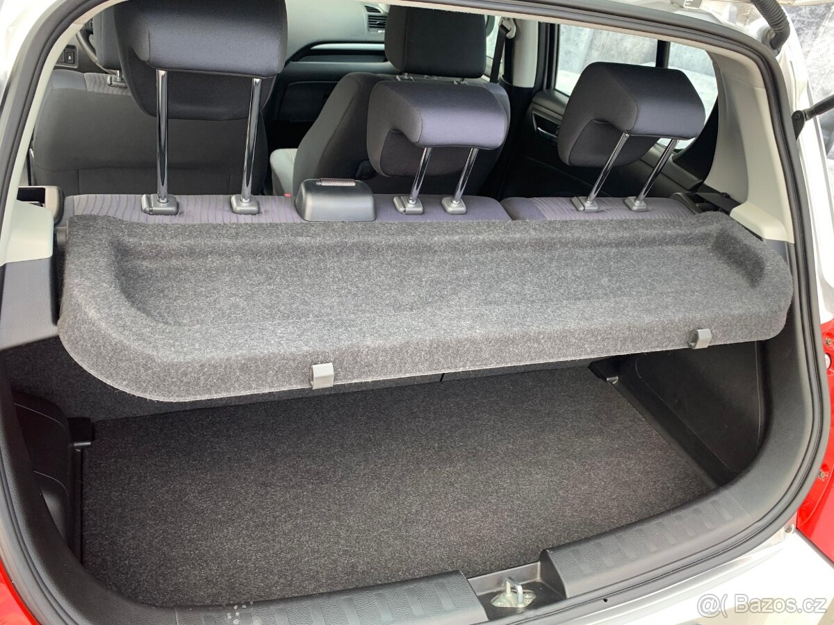 Suzuki Swift 1.2i, 69KW, 4x4 - 10