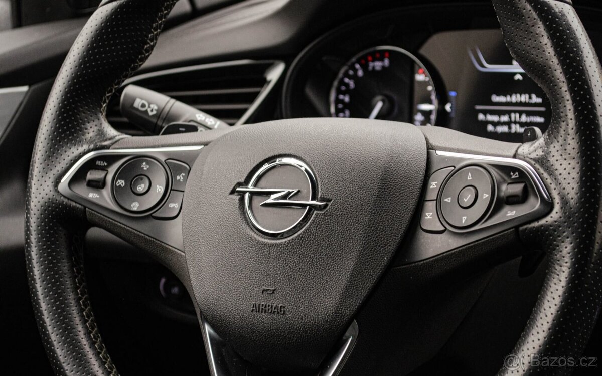 Opel Insignia ST 2.0 Turbo S GSi 4x4 A/T - 10