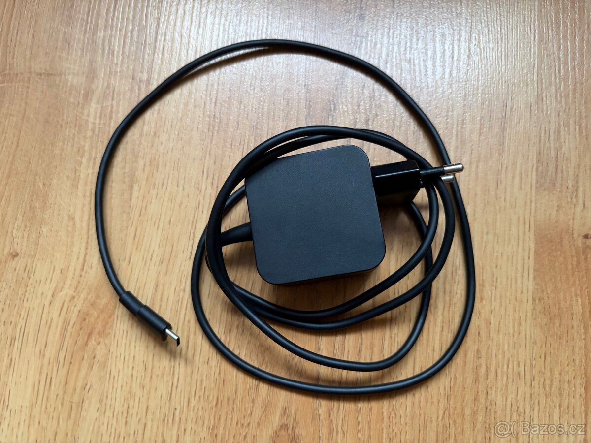 Steam Deck LCD 512GB SSD + 512GB karta + příslušenství - 10