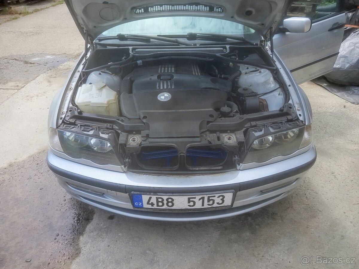 BMW E46 320d manuál - 10