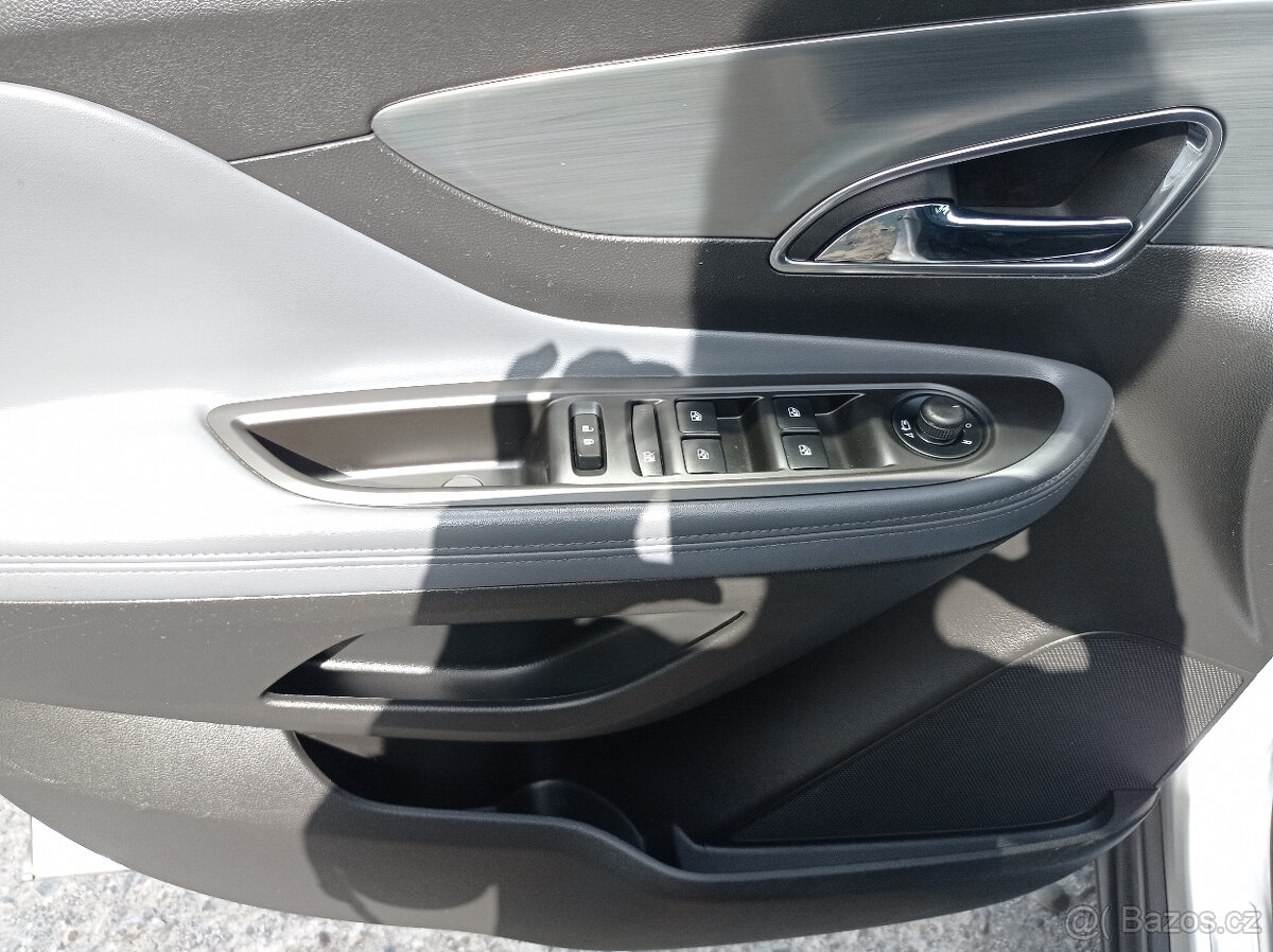 Opel Mokka 1.7 CDTI 96kW/1Maj/COSMO - 10