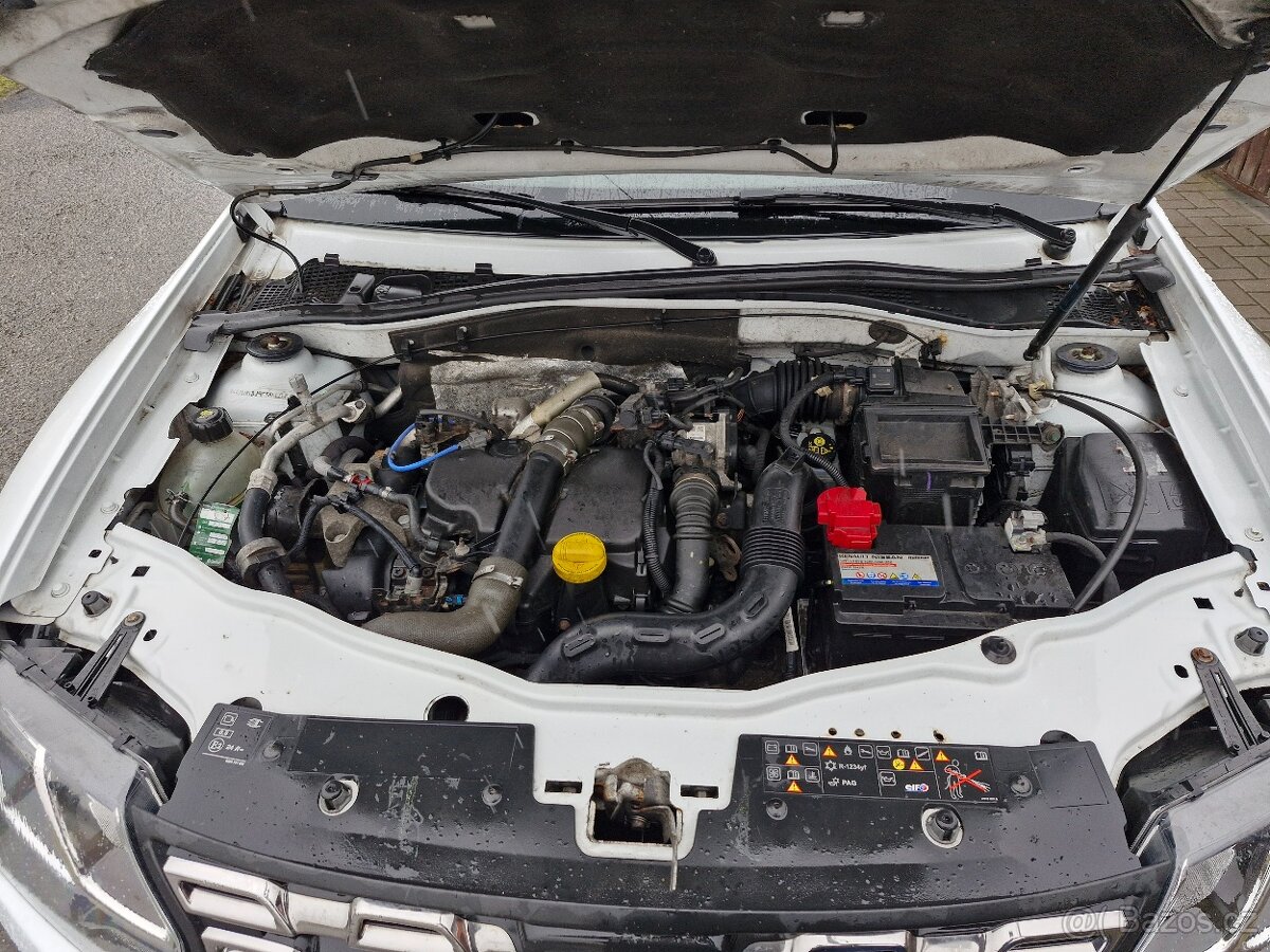 Dacia Duster 1,5dci 4x4, 2018, Čr, tempomat - 10