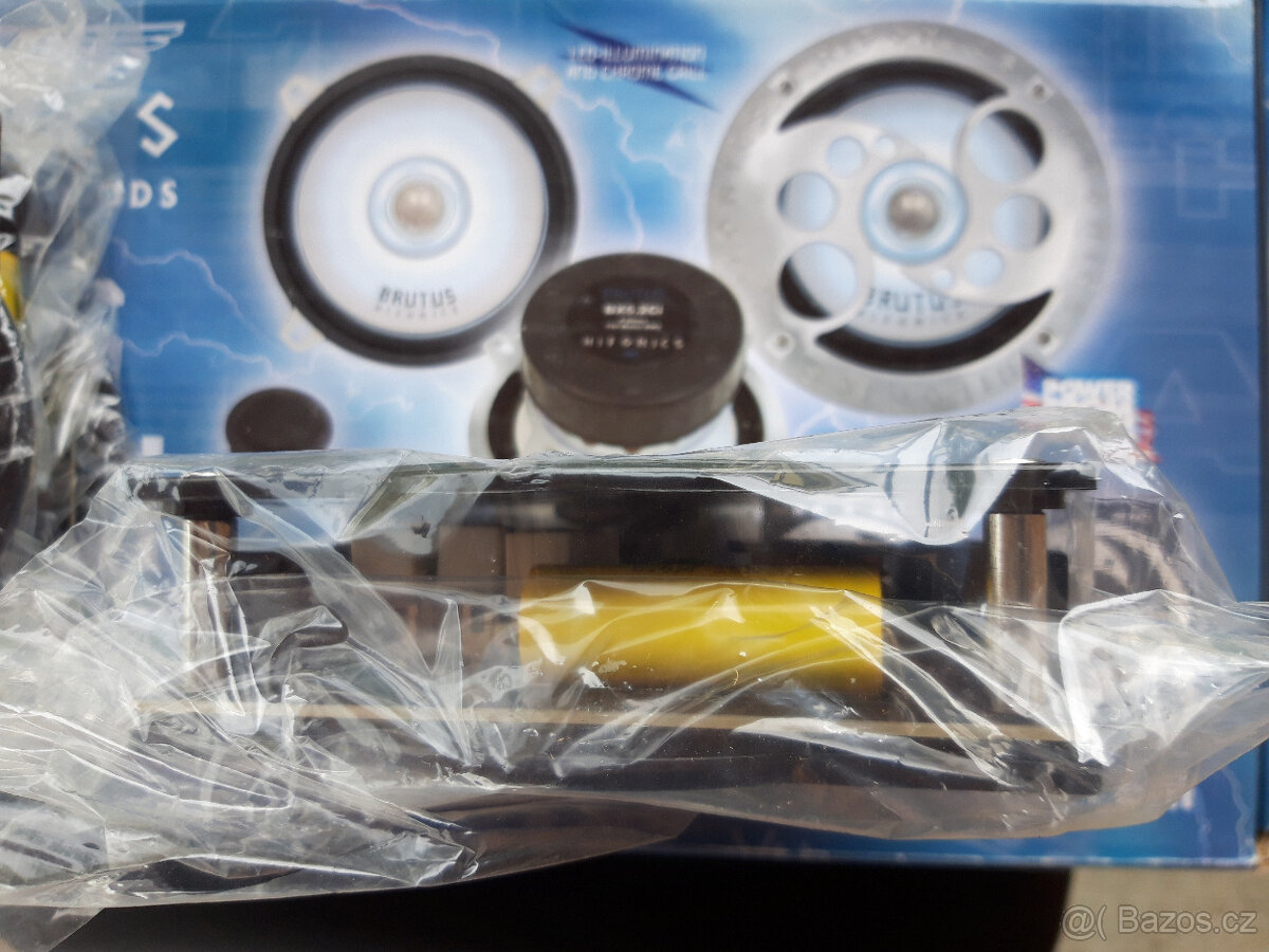 =ø13cm= HIFONICS BRUTUS - dvojpásmové 13cm kompá 2x100W RMS - 10