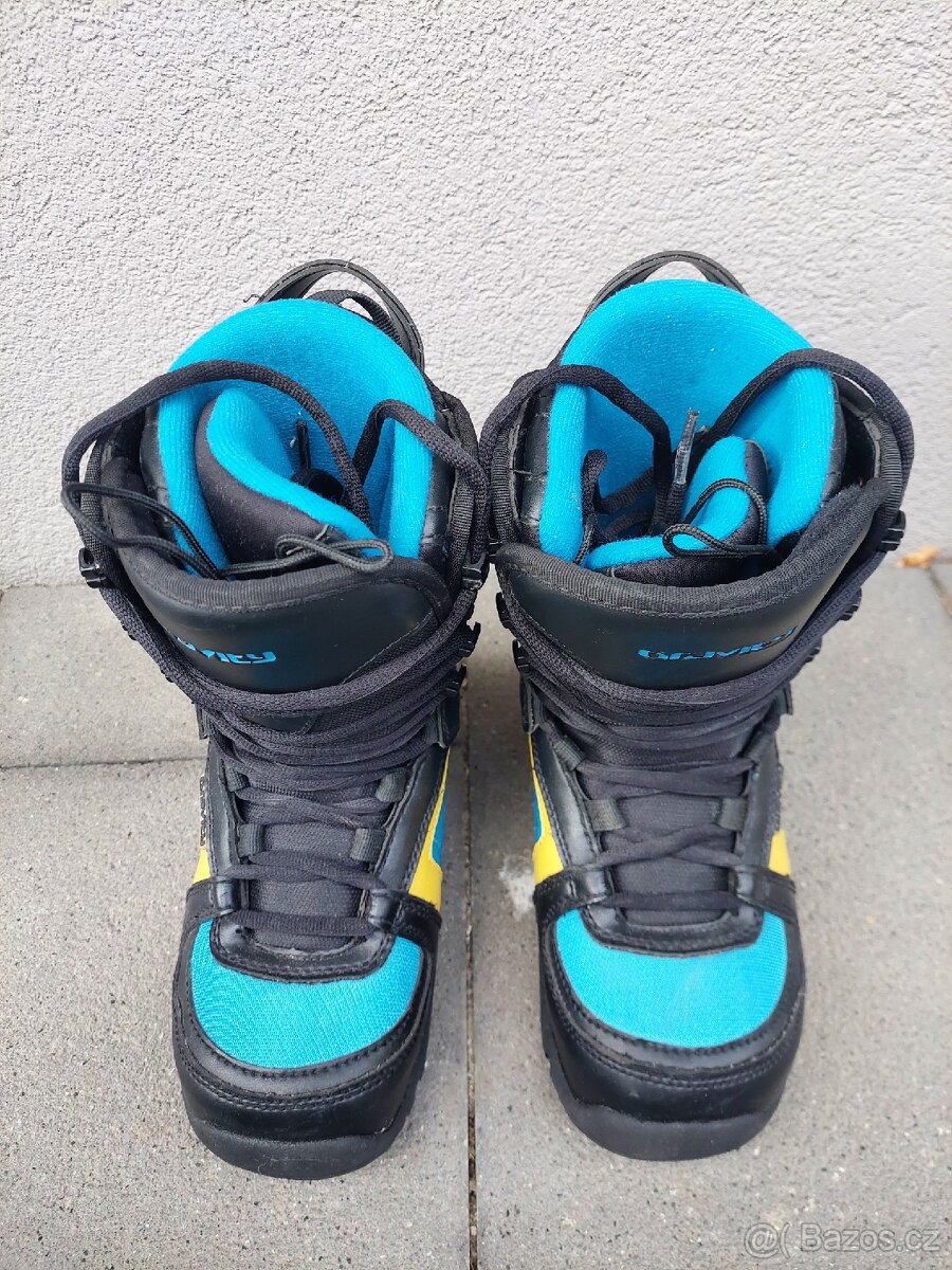 Snowboard SALOMON, 124 cm + boty - 10