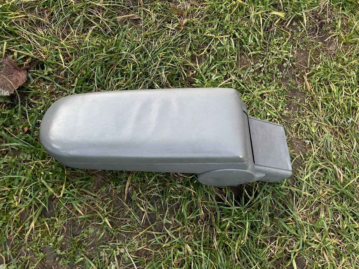 Sedadla VW Golf Variant / Bora - kůže / alcantara + tapce - 10