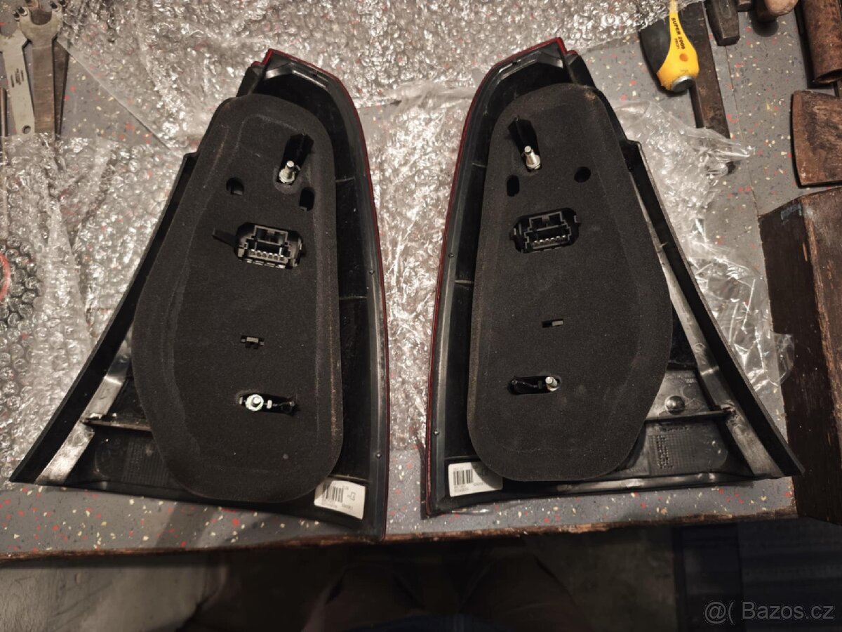 Dacia Logan I světlomety - 10