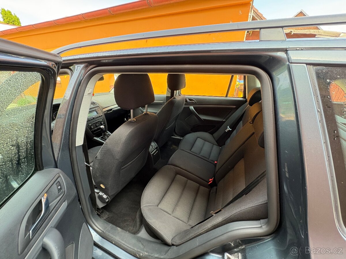 Škoda Octavia 2 FSI combi - 10