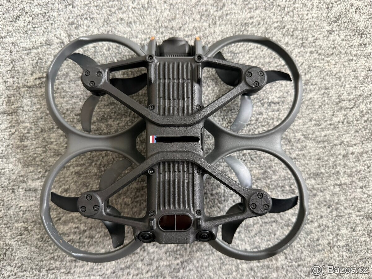 DJI Avata 2 + DJI Integra + Ovladač + příslušenství - 10