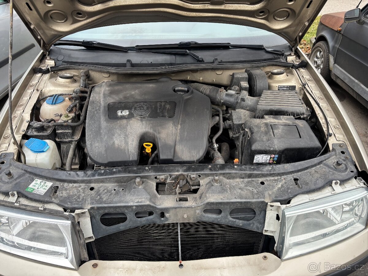Prodám Škoda octavia 1.6 benzin - 10