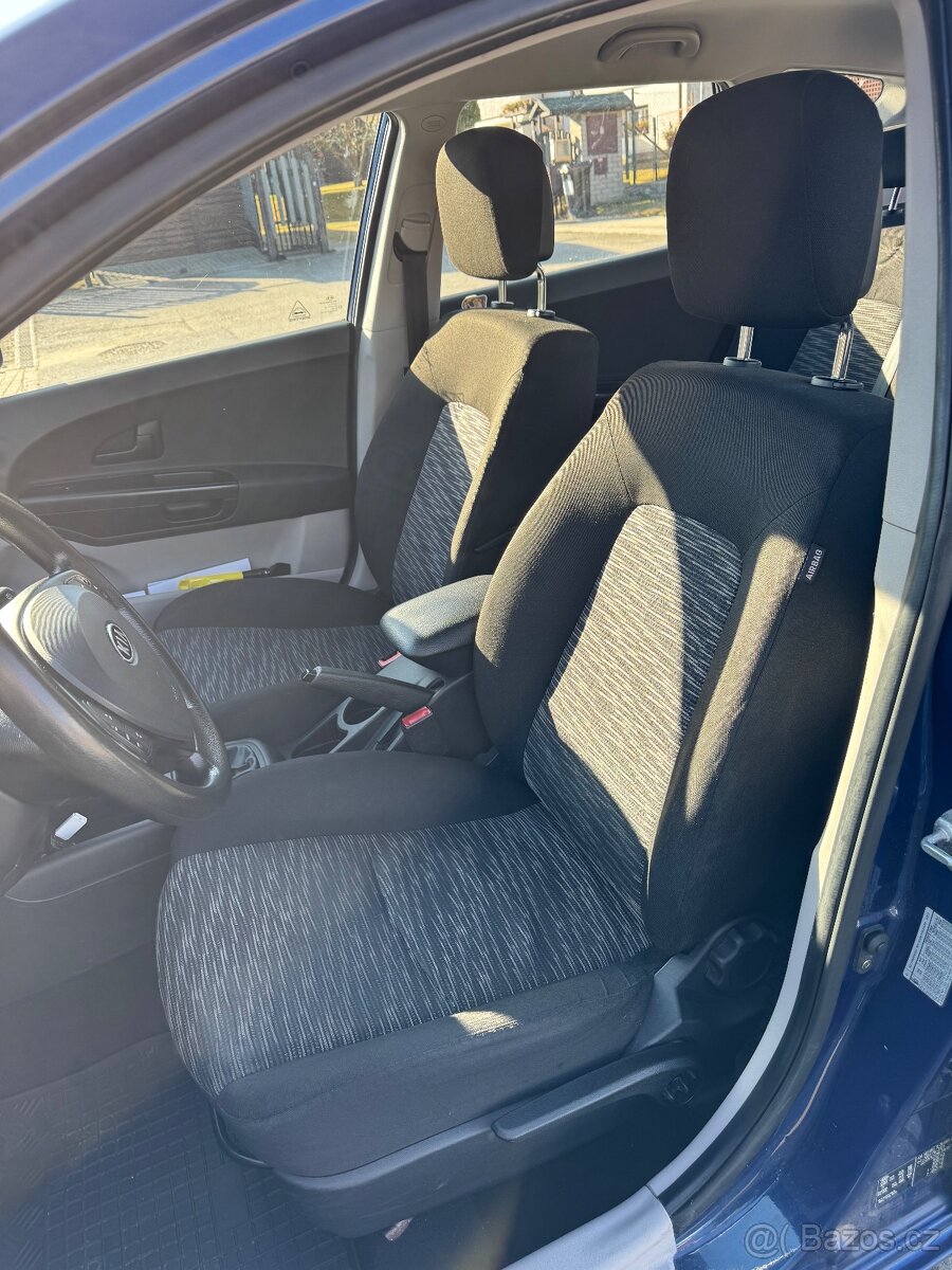 Kia Ceed SW 1.4 CVVT - 10