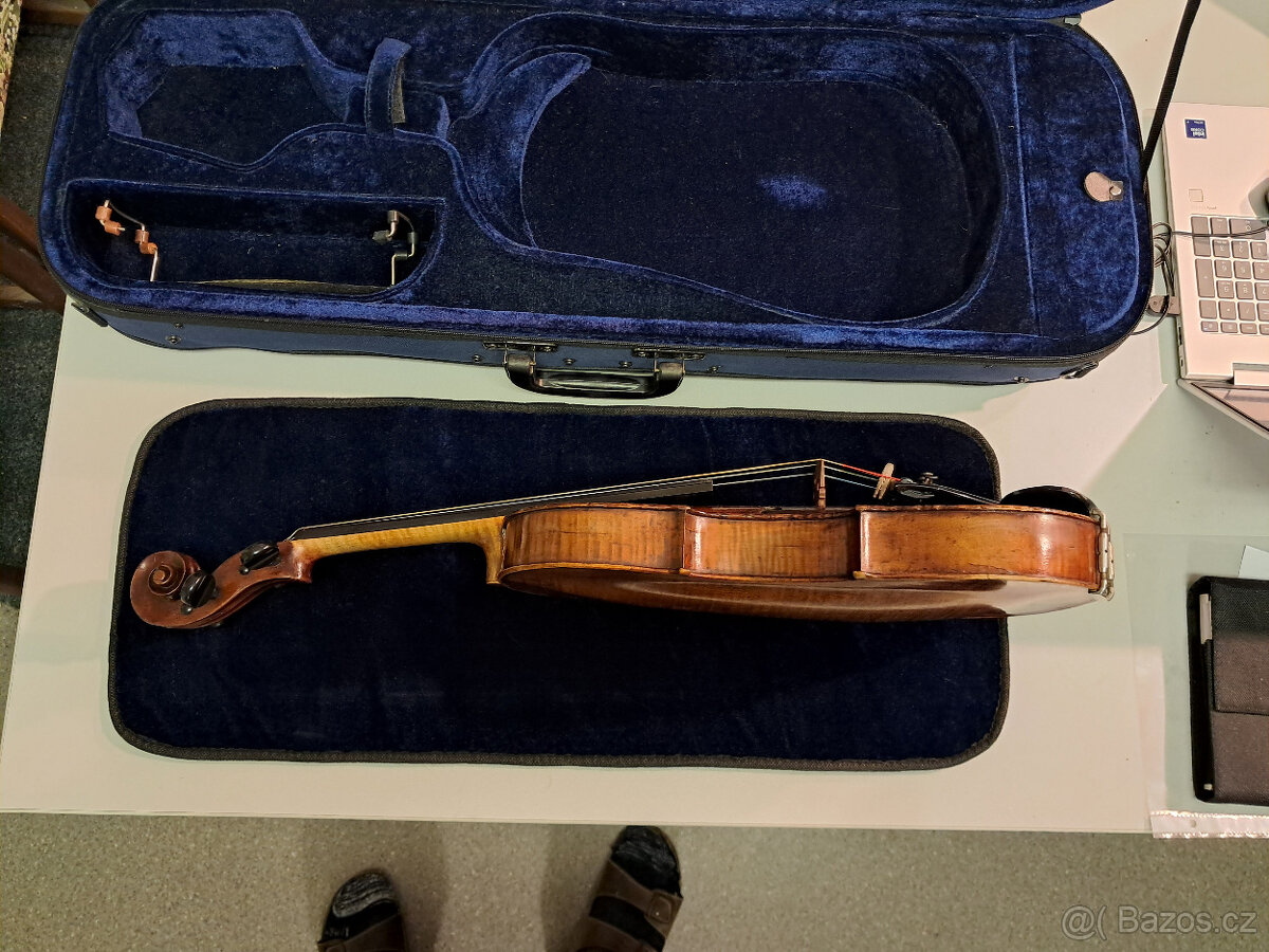 Viola, rok 1780 - 10